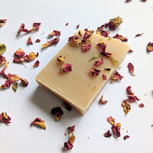 Load image into Gallery viewer, WAKE UP &amp; SMELL THE ROSES MINI SOAP BAR 25g