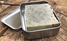 Load image into Gallery viewer, SOAP &amp; TRAVEL TIN GIFT SET